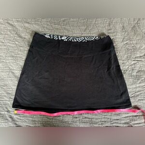 Patagonia black organic cotton knit mini skirt size medium with contrast band